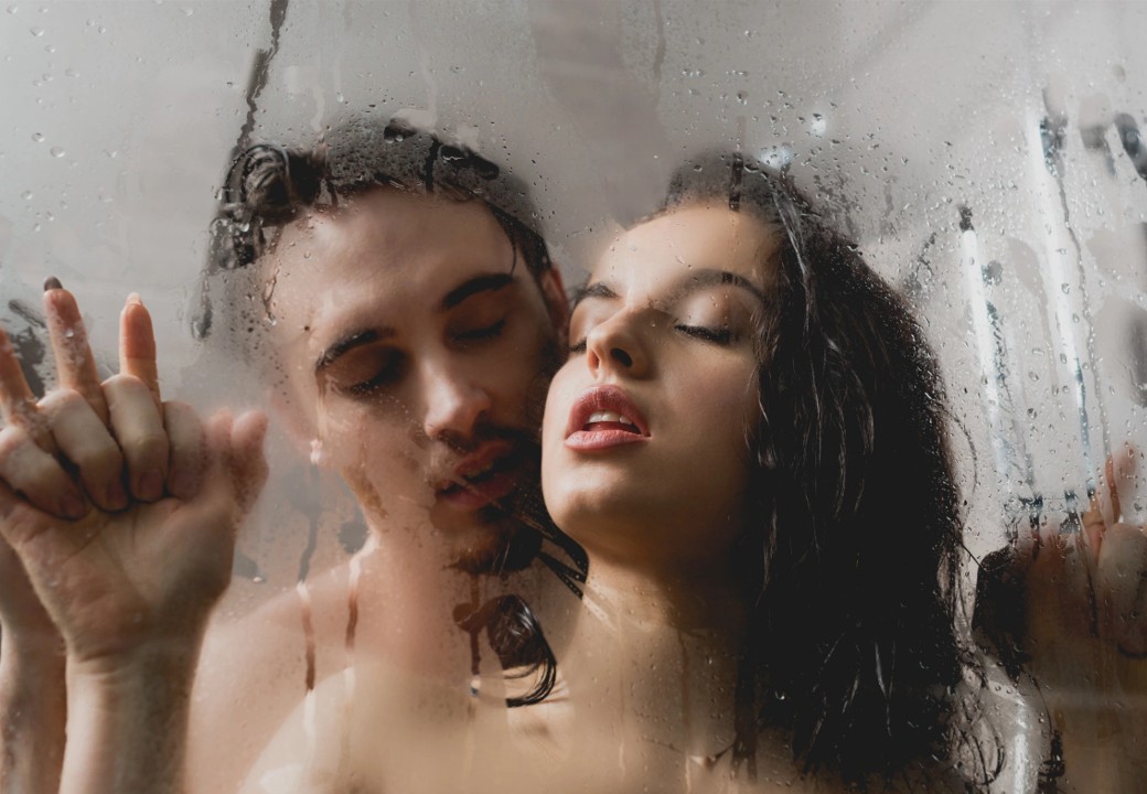Faire l’amour quand il fait chaud : astuces et conseils pour profiter sans souffrir de la canicule